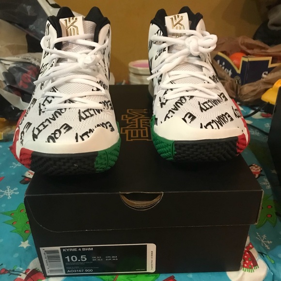 Kyrie 4 BHM